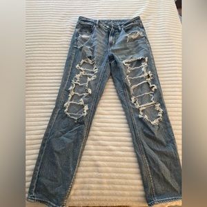 American eagle mom jeans